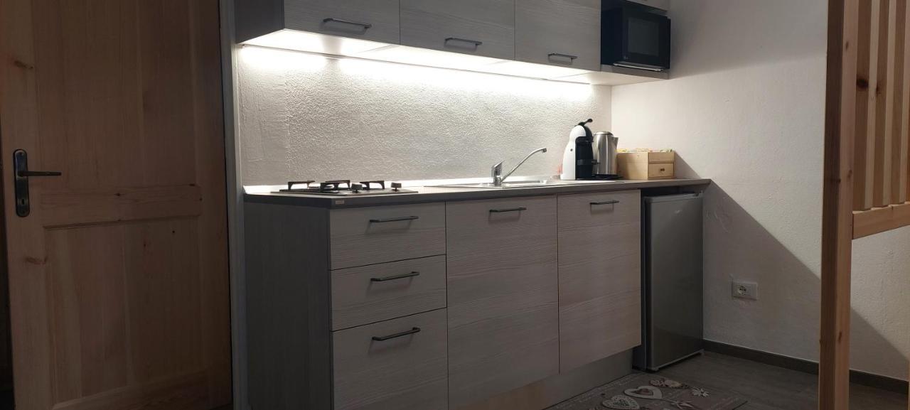 Galanthus Apartment อาออสตา ภายนอก รูปภาพ